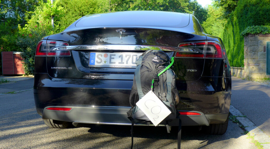 Das Elektroauto hat einen vermeindlich großen CO2-Rucksack auf.